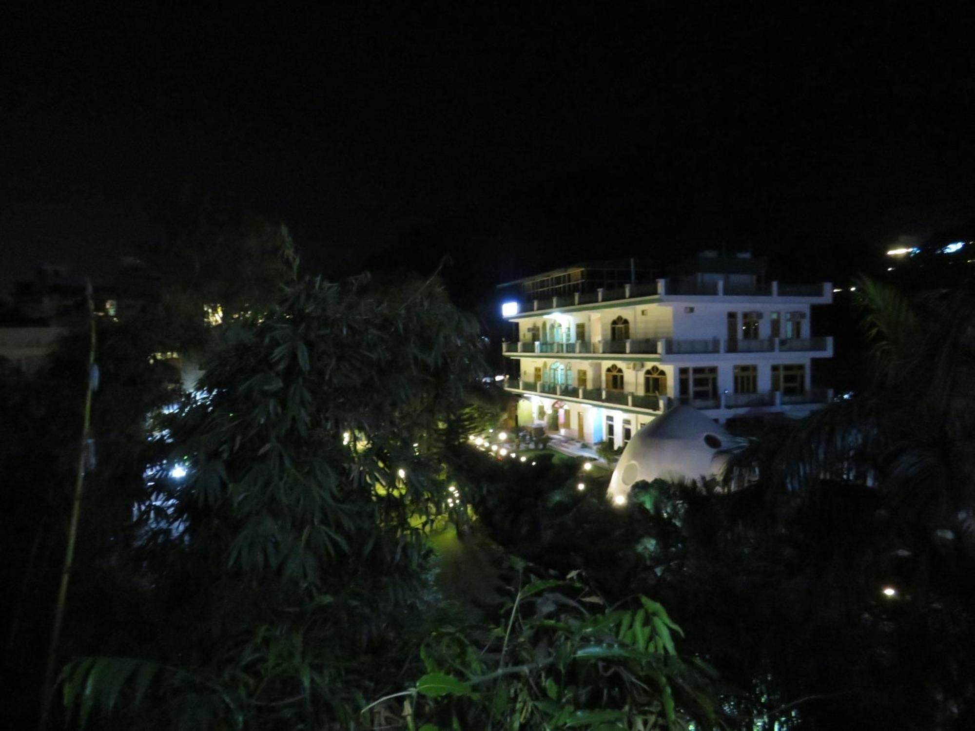 Hotel Namami Tapovan Rišikéš Exteriér fotografie